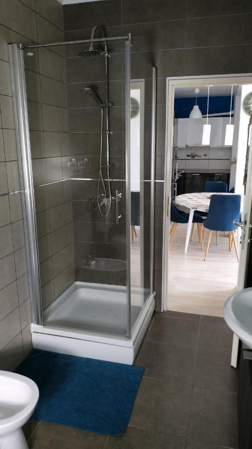 קריקווניצה Apartman Katnic By The Beach מראה חיצוני תמונה